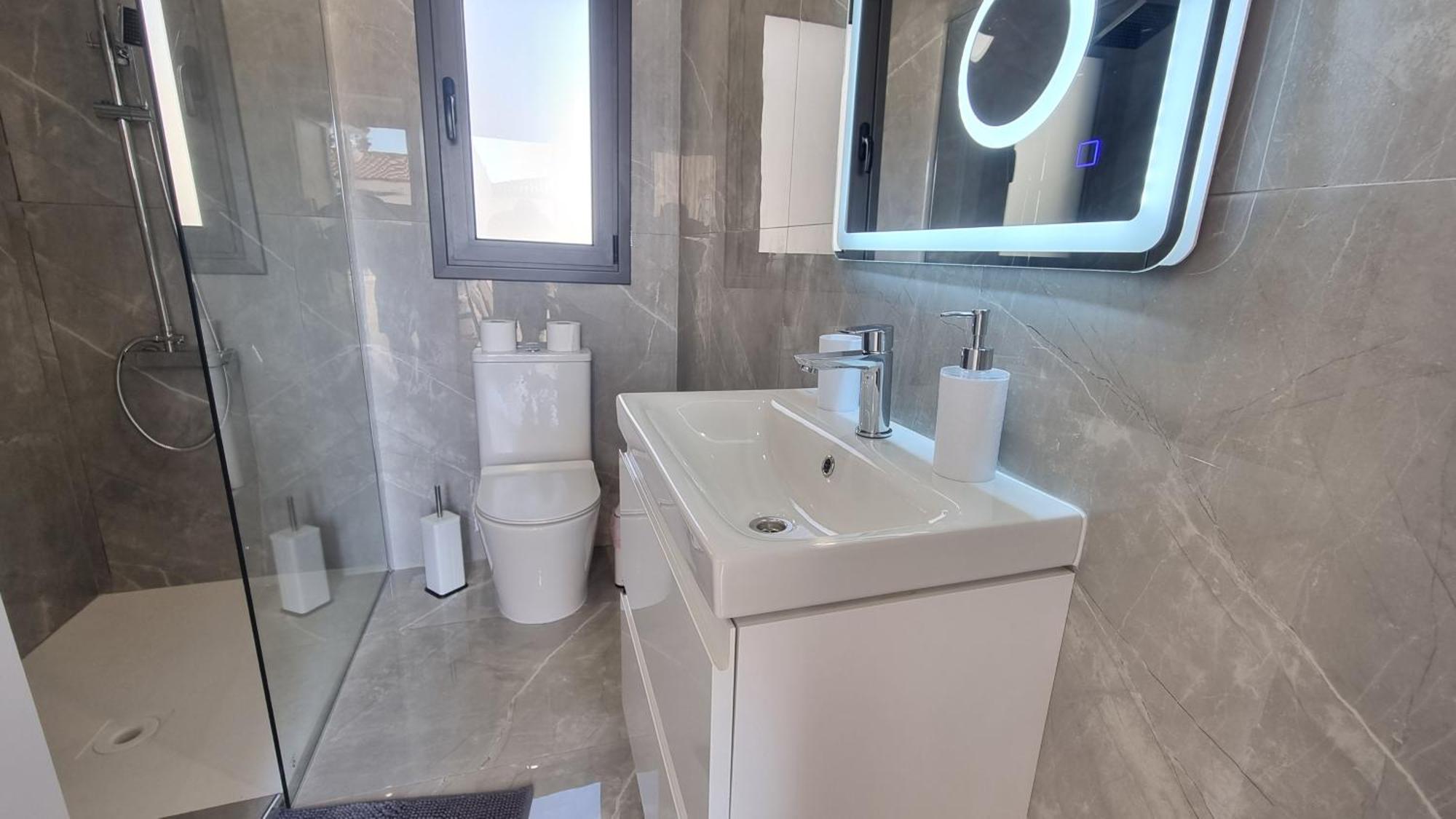 Paphos Diamond Residence 160 מראה חיצוני תמונה
