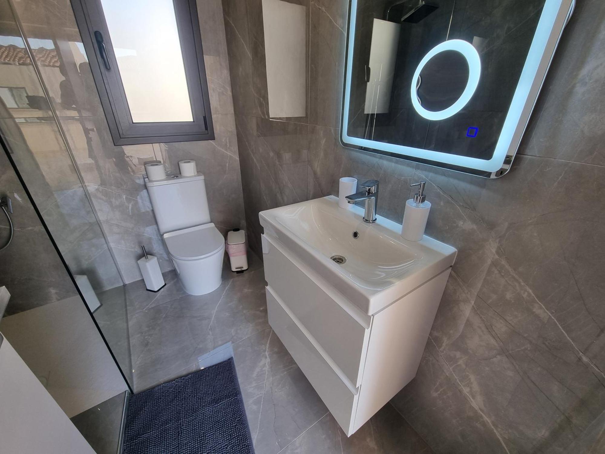 Paphos Diamond Residence 160 מראה חיצוני תמונה
