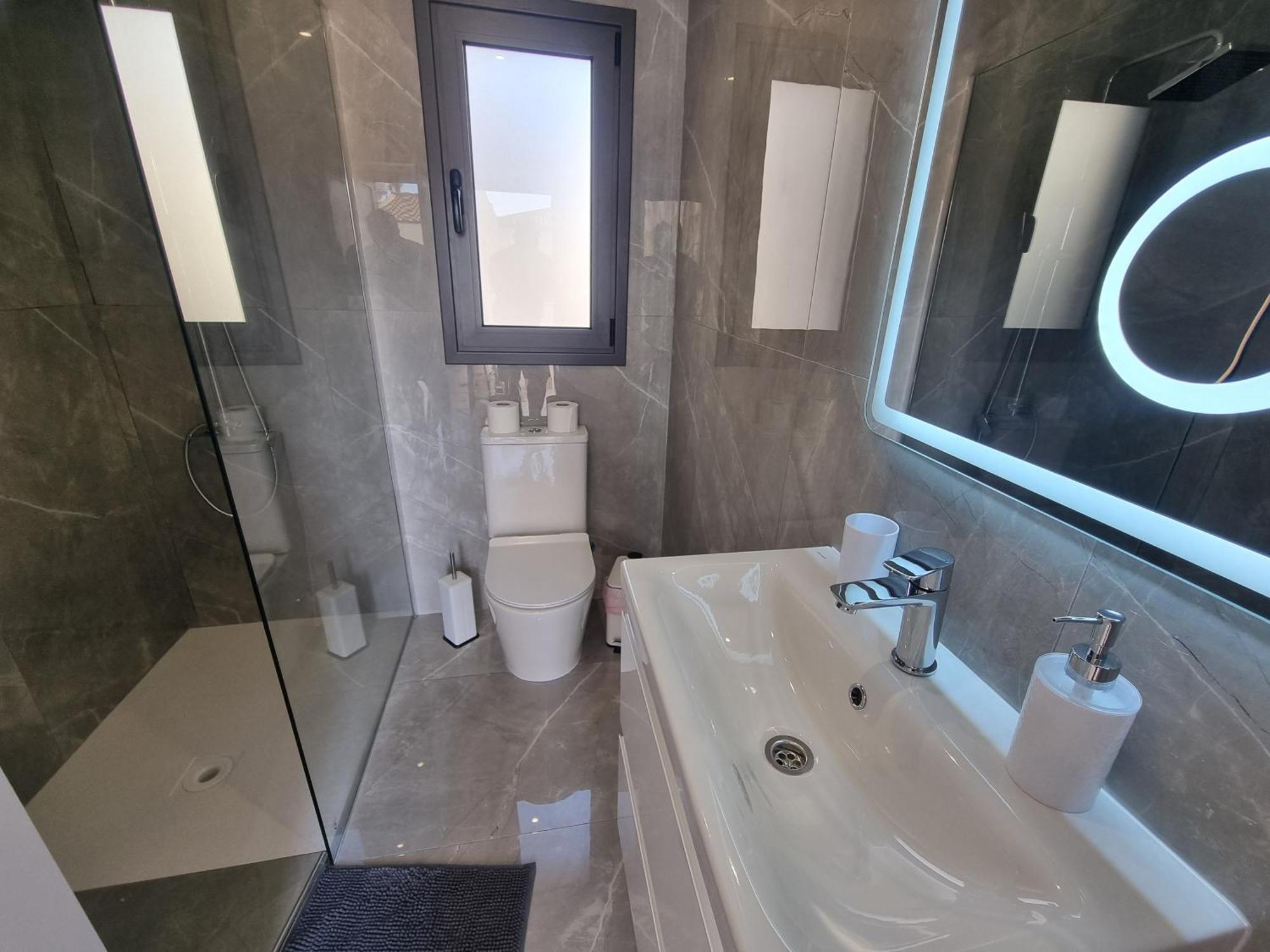 Paphos Diamond Residence 160 מראה חיצוני תמונה